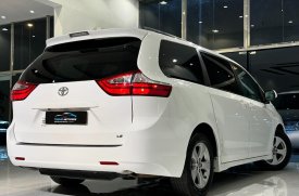 Toyota, Sienna, 2018