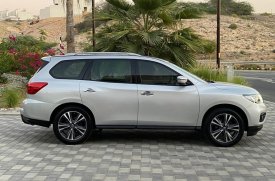 Nissan, Pathfinder, 2018