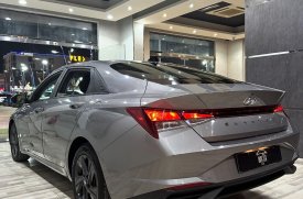 Hyundai, Elantra, 2022