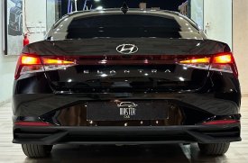 Hyundai, Elantra, 2022